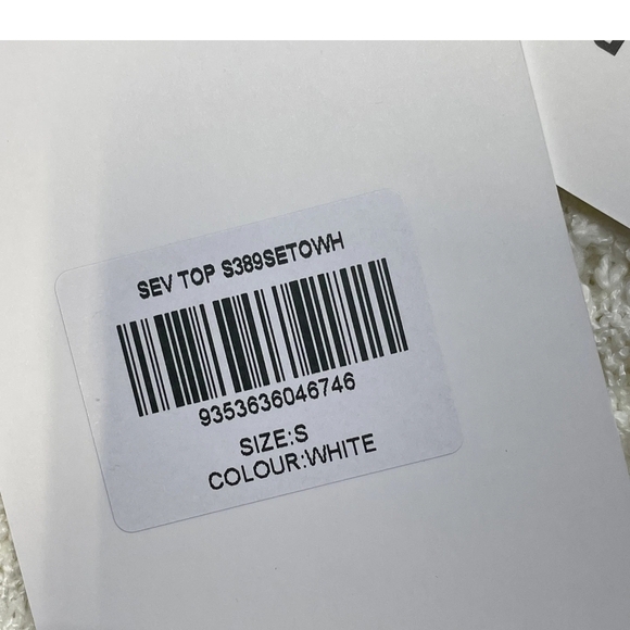 With Jean White Crochet Sweater - Picture 11 of 12